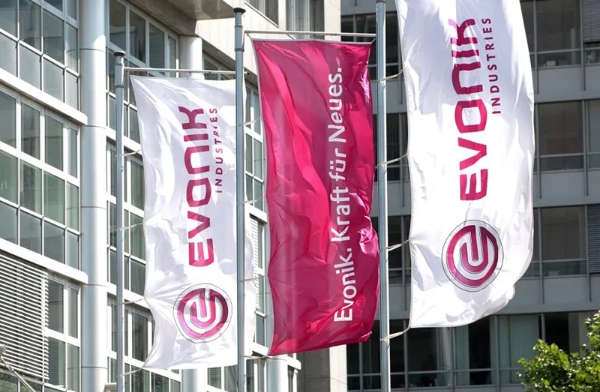 Regional shipping bottlenecks boost Evonik’s Q2 earnings